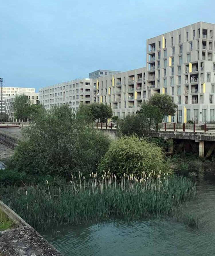 Urban regeneration, Nantes - design-led development on the Île de Nantes integrates housing, nature and sustainable living into a cohesive urban environment.